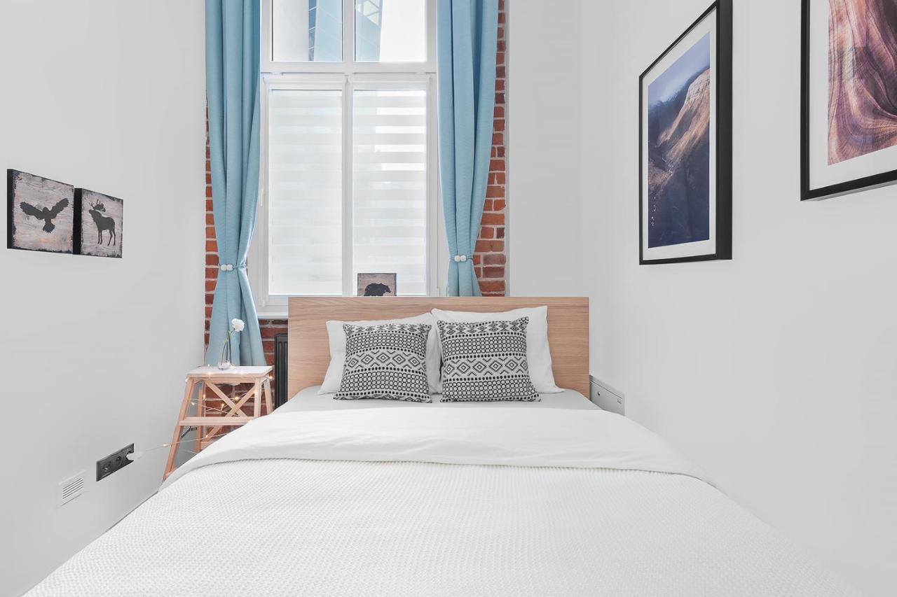 Right In The Heart Of Wroclaw Apartment Ngoại thất bức ảnh